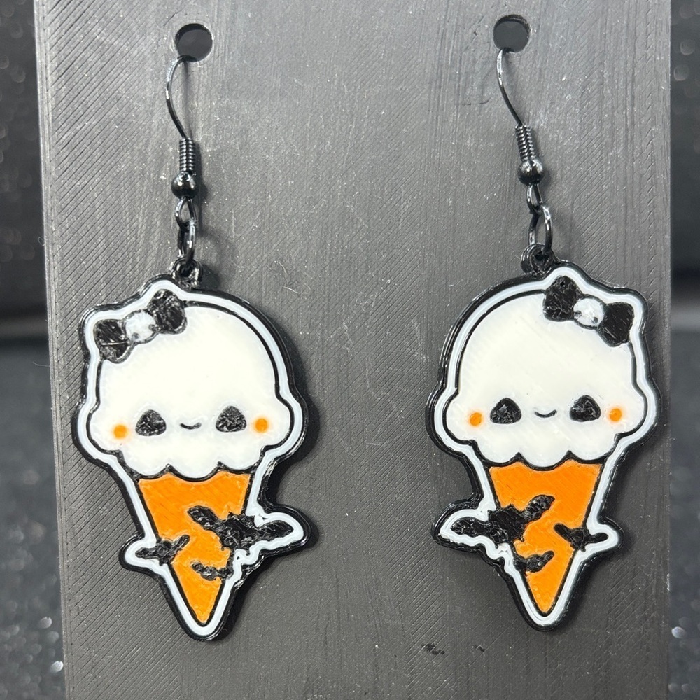 Spooky Cute Ice Cream Cone‎ Earrings 🍦🖤👻